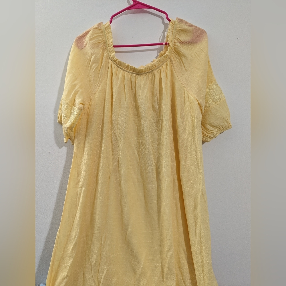 Short Dress/ Tunic. New but without tags.